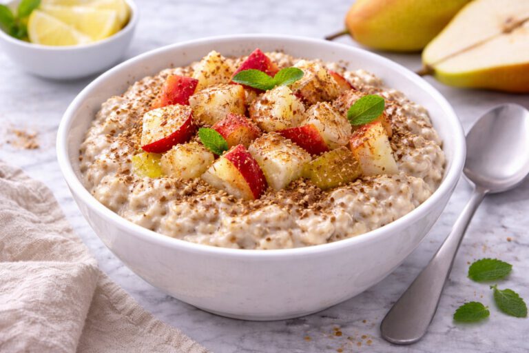 Oatmeal Porridge with Milk, Fruit and Flaxseed